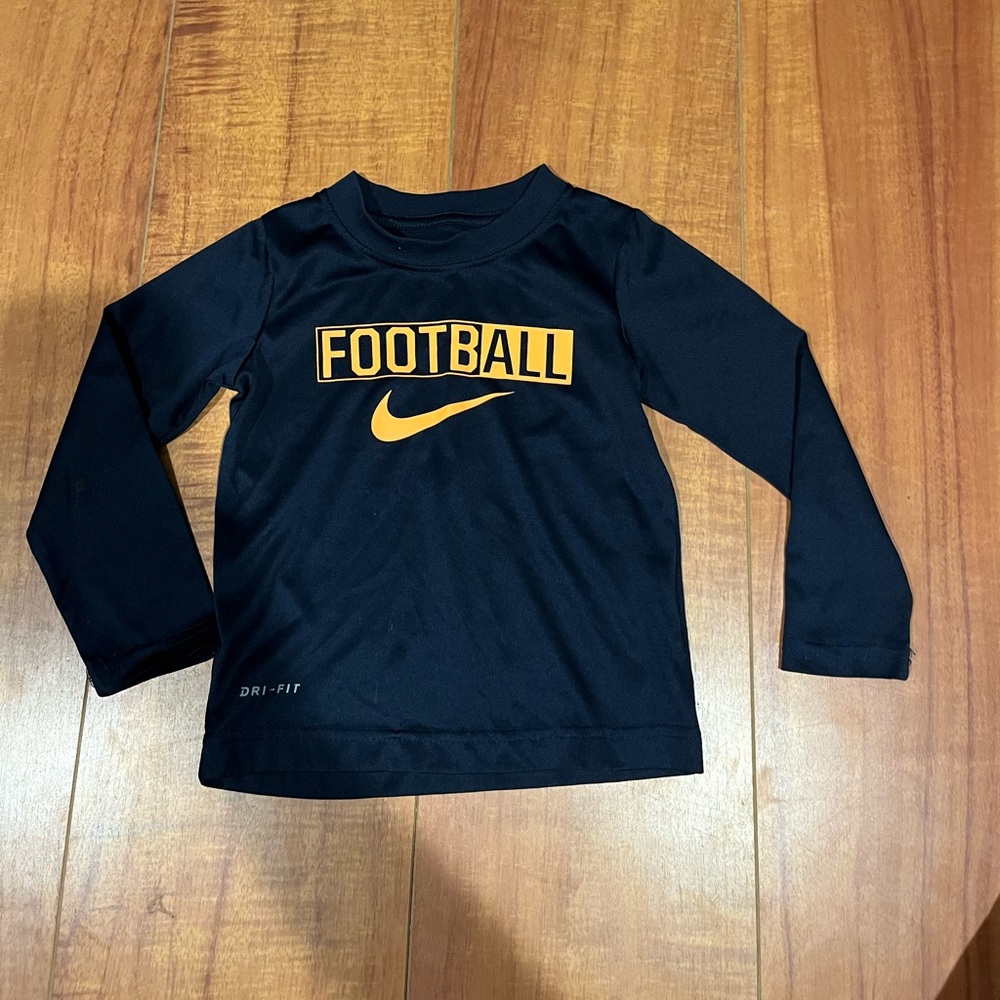 Nike long sleeve shirt